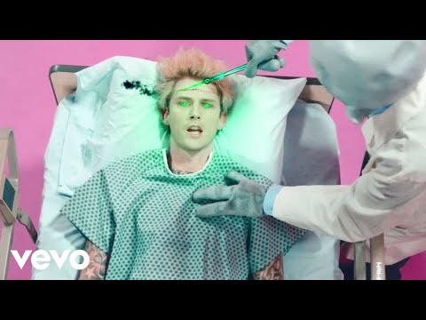 Concert For Aliens - Machine Gun Kelly